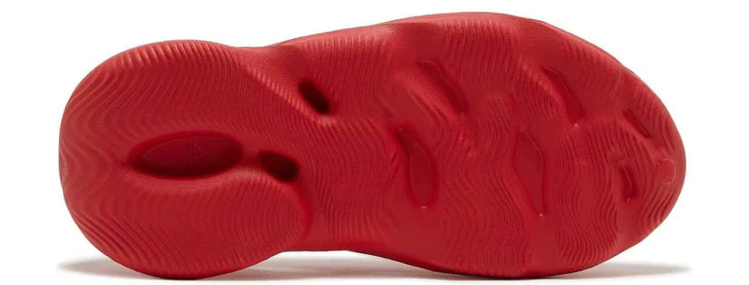 YEEZY FOAM RUNNER 'VERMILON'