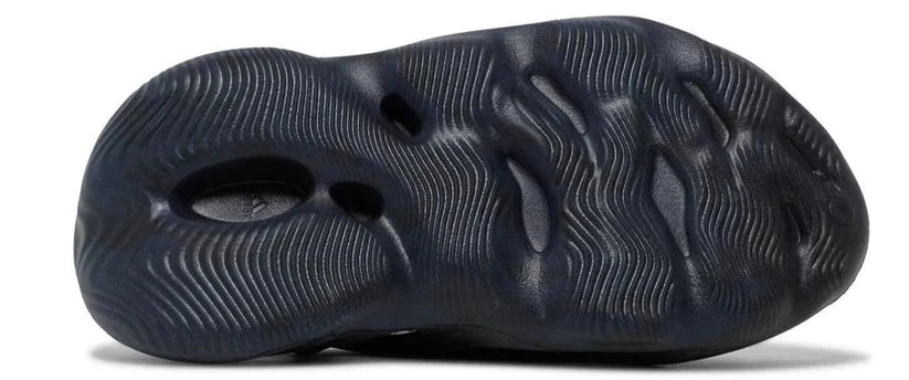 YEEZY FOAM RUNNER ‘MINERAL BLUE’