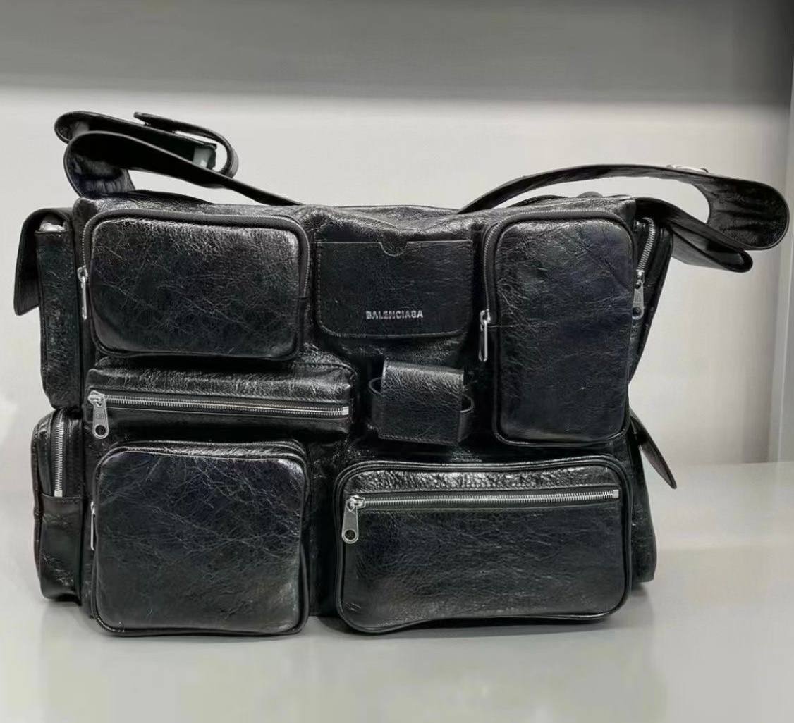 BALENCIAGA Superbusy Large Sling Bag