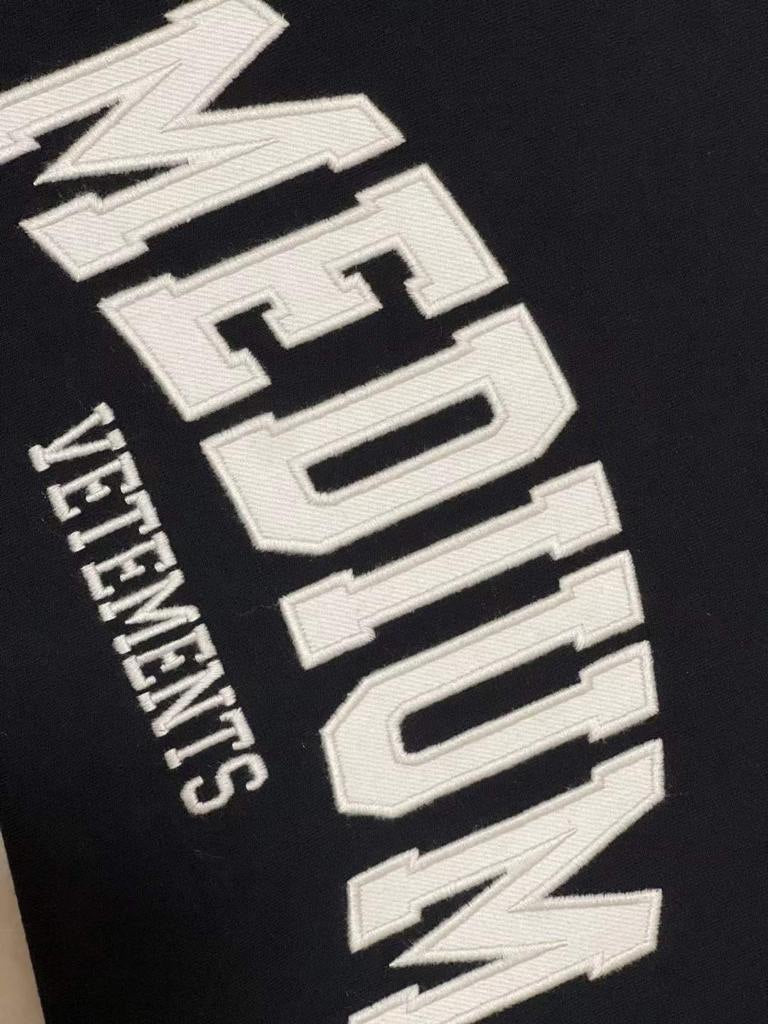 VETEMENTS Medium Logo-Printed T-Shirt