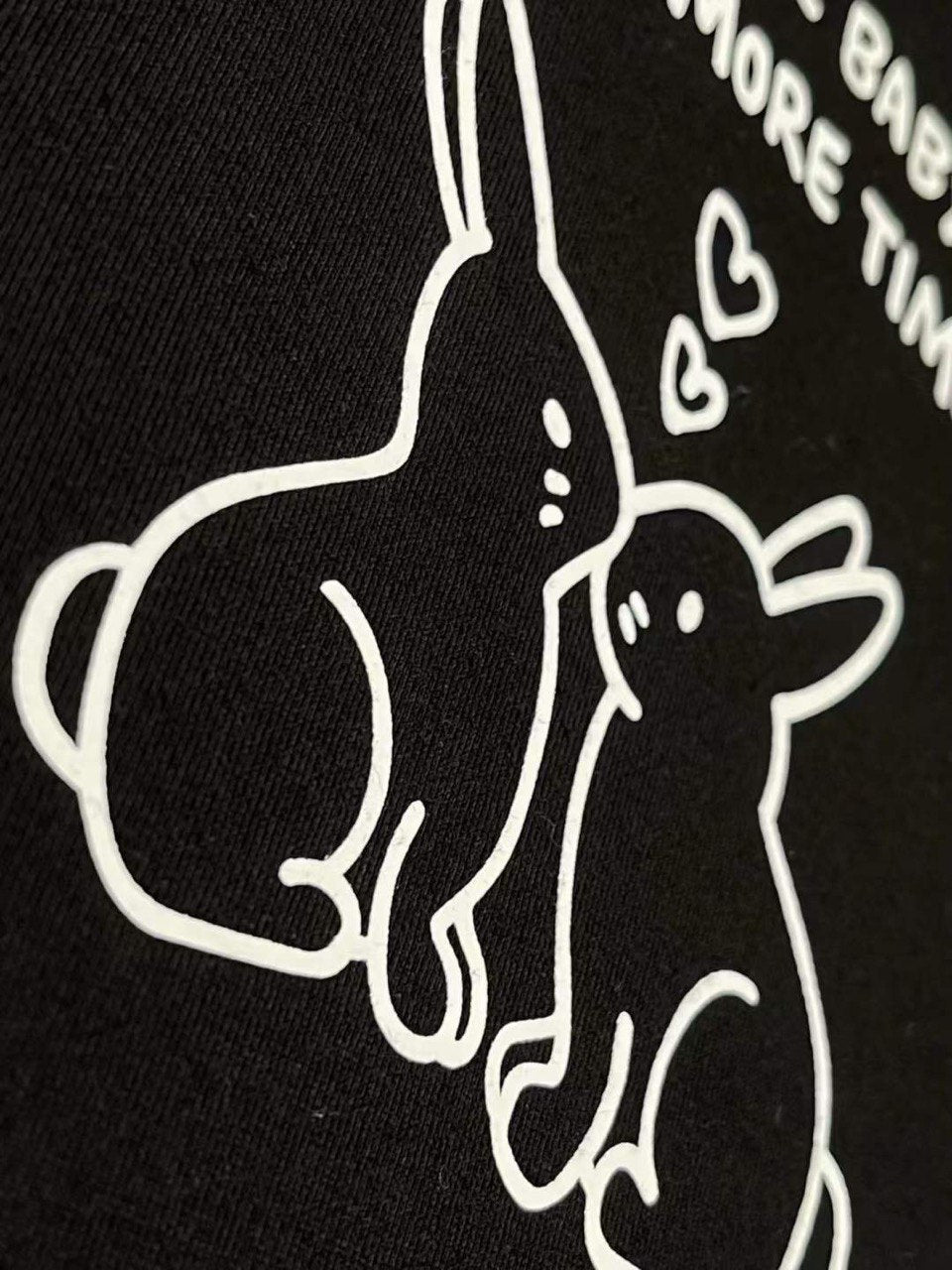 VETEMENTS Kissing Bunnies T-shirt
