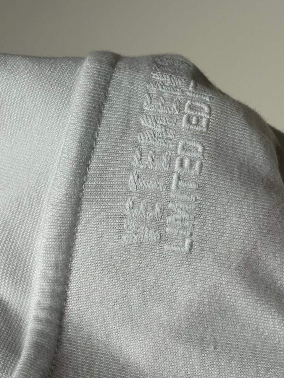 VETEMENTS White Logo-print Cotton T-shirt