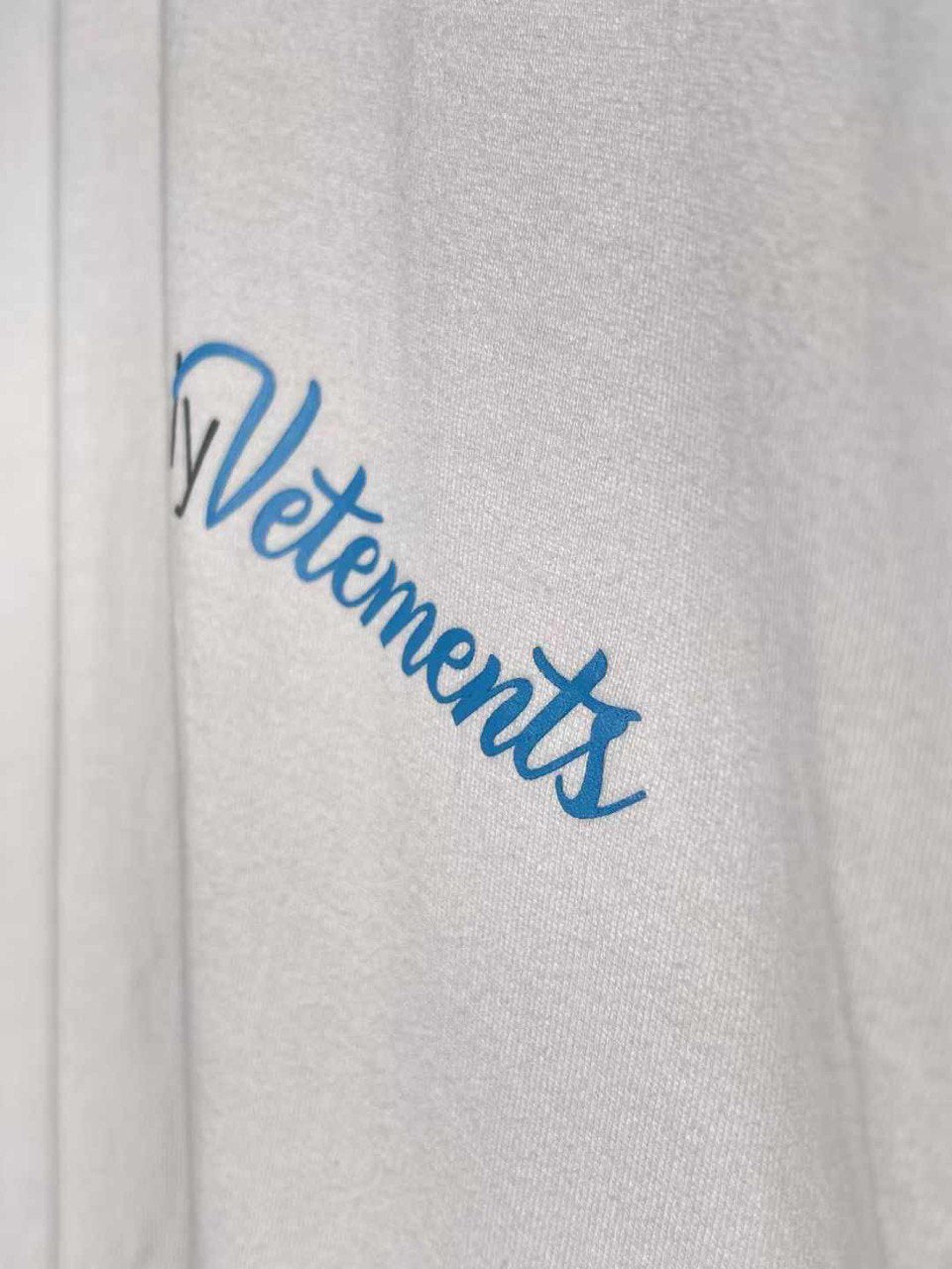 VETEMENTS Oversized Logo Print Cotton Jersey T-Shirt White