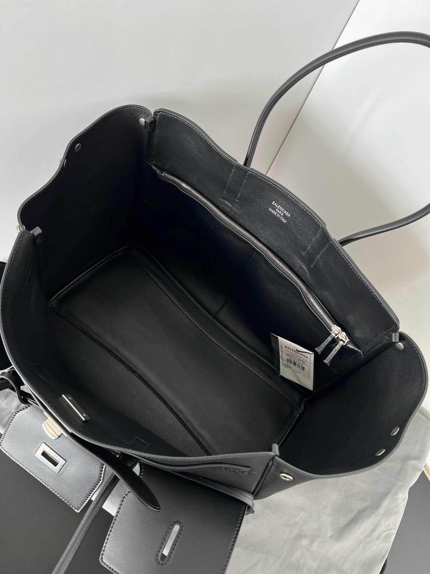 Balenciaga Bel Air Medium Carry All Bag